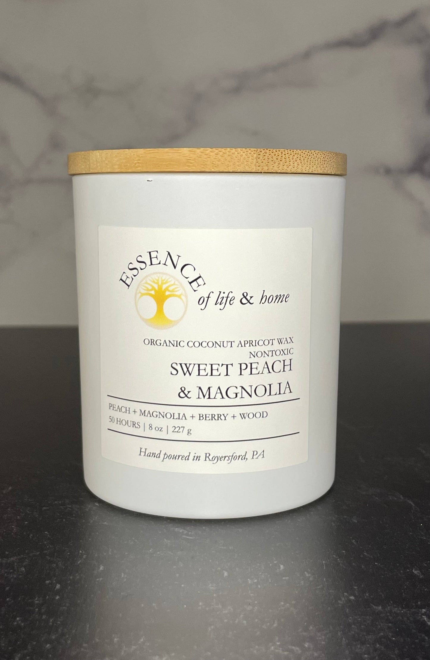 Sweet Peach & Magnolia | 8oz Candle