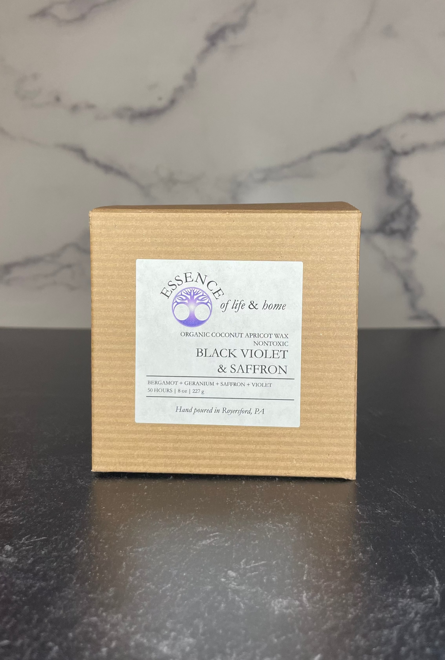 Black Violet & Saffron | 8oz Candle